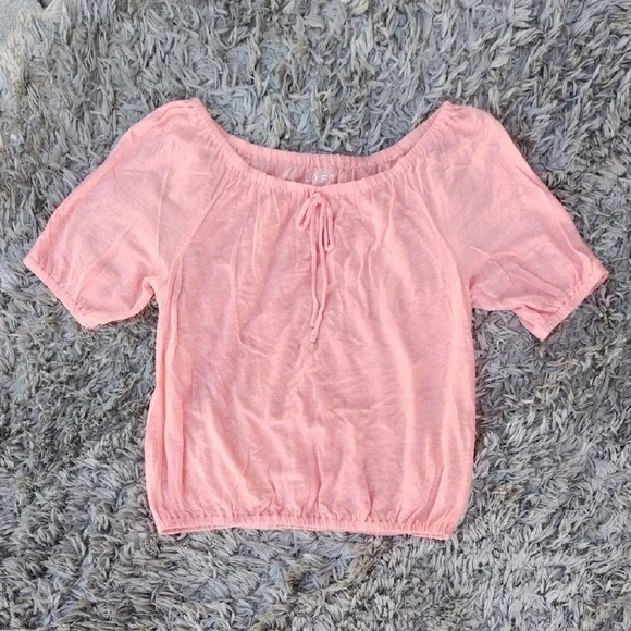 LOFT Pink Puff Sleeve Crop Blouse - Picture 1 of 7
